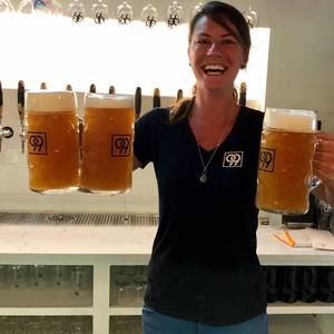 Meet your Posher, Laura